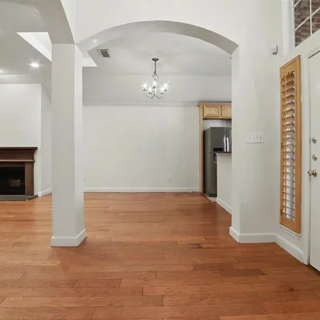 $2,250 | 4905 Canberra Lane, Arlington, TX 76017