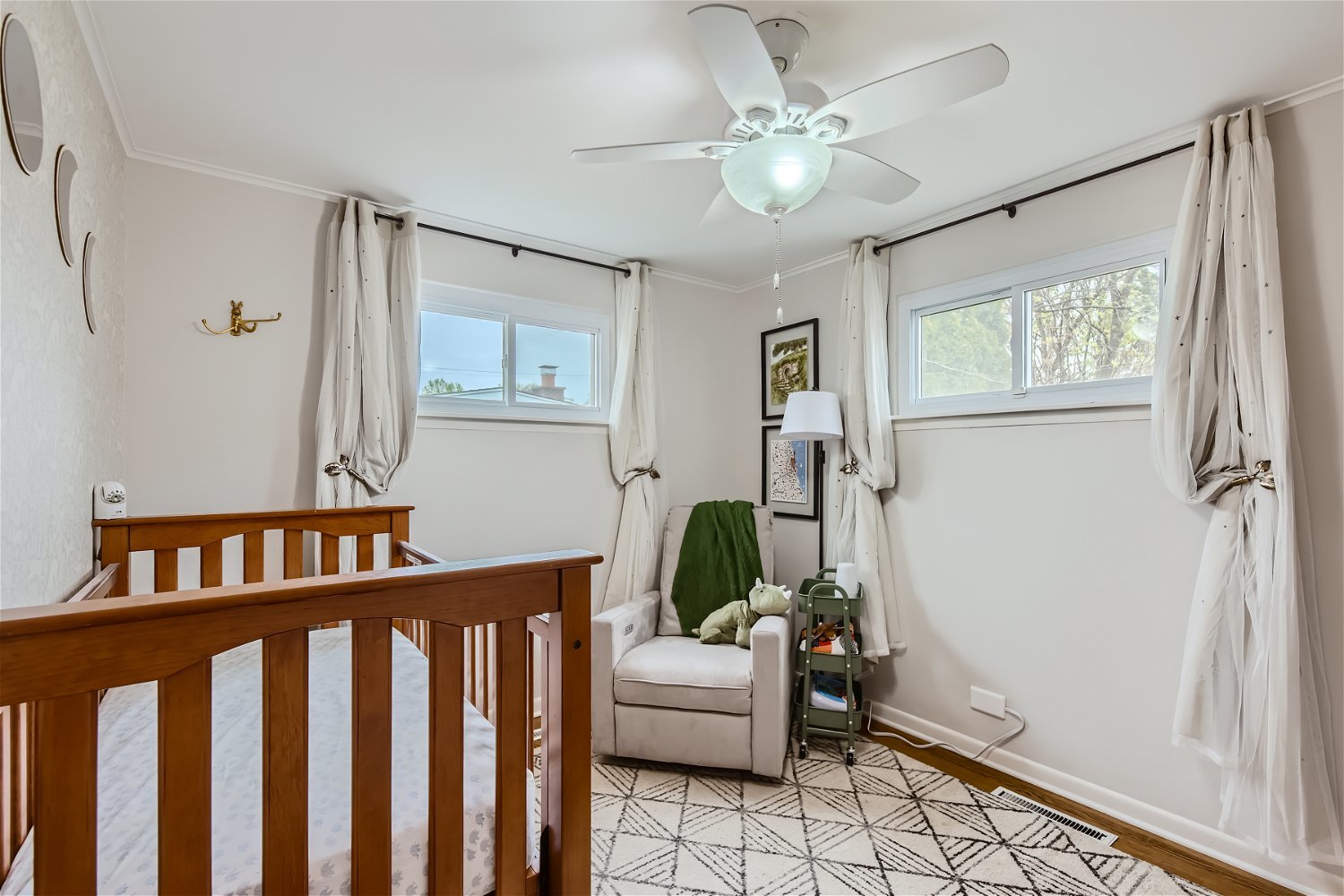 465 Northgate Court Riverside, IL 60546 - Photo 17 of 27 a living room with furniture and a window