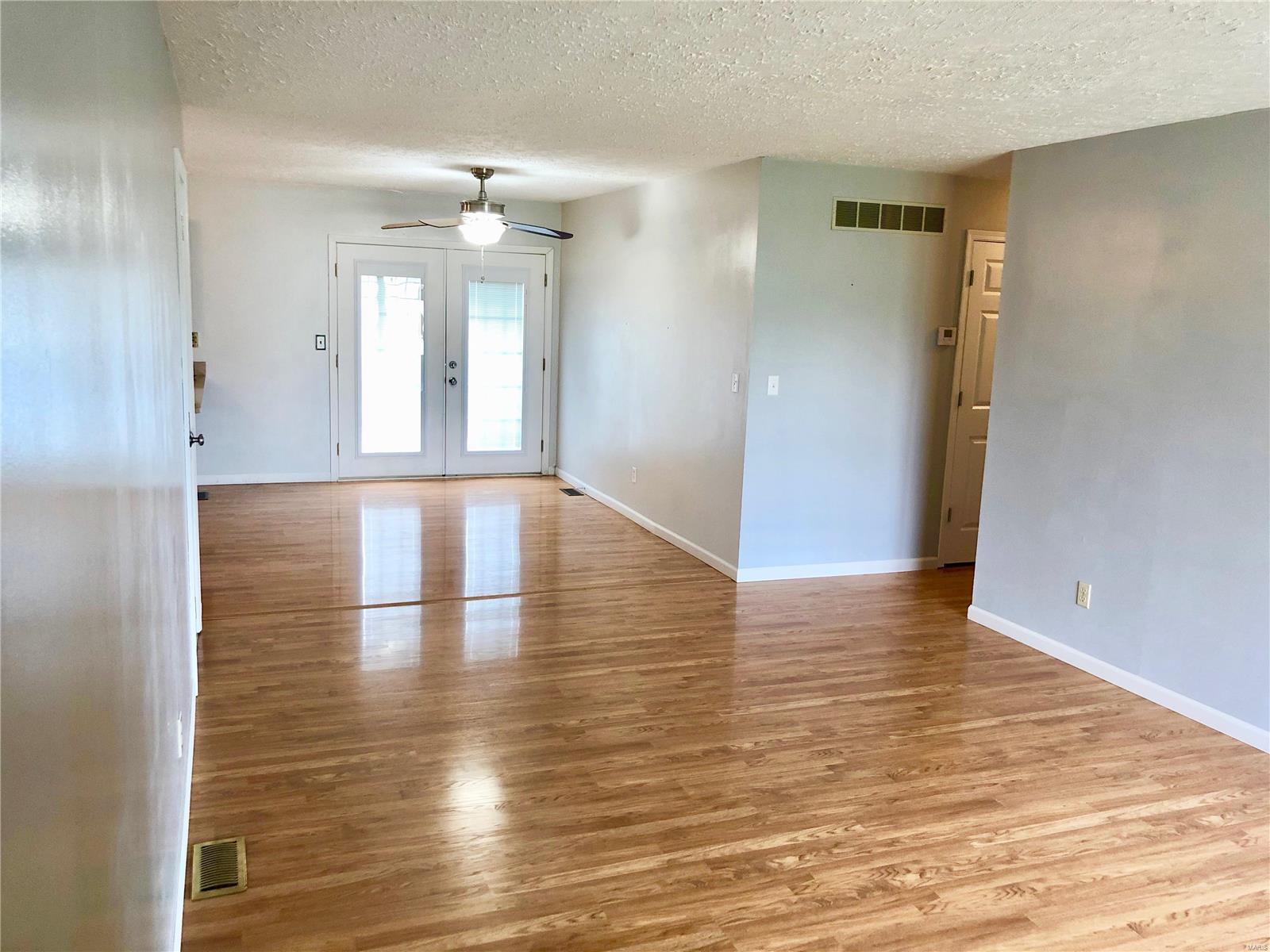 148 Walnut Ridge Drive Bethalto, IL 62010 - Photo 16 of 62 Gallery Image 16