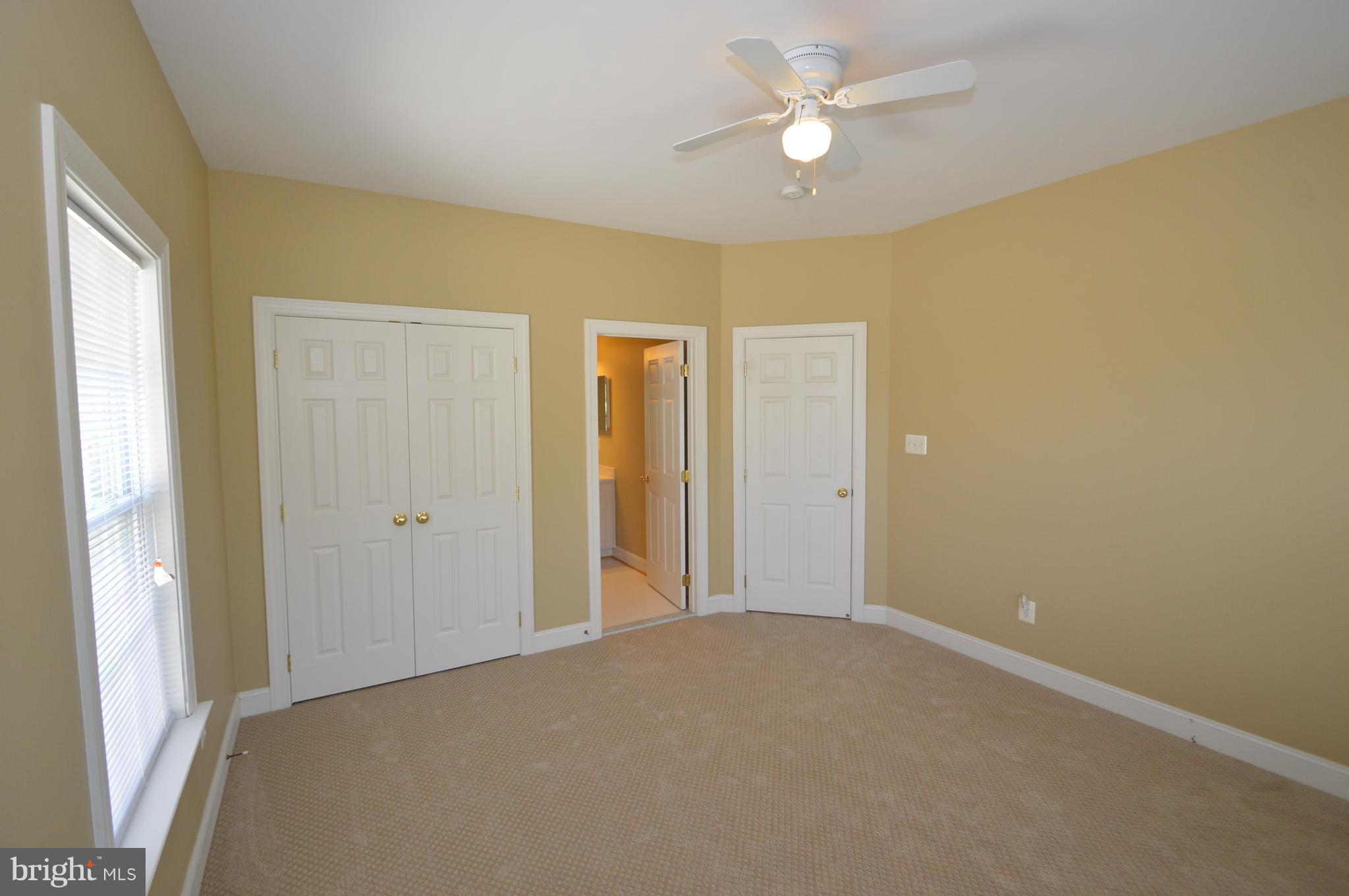 43076 La Riva Drive Ashburn, VA 20148 - Photo 12 of 19 Bedroom