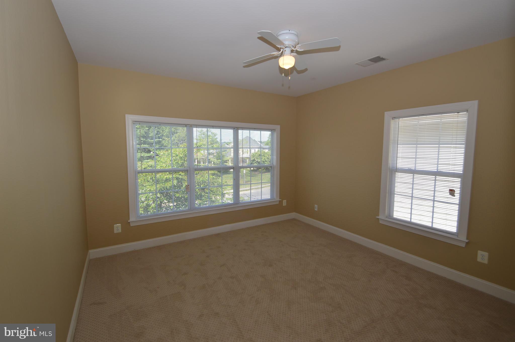 43076 La Riva Drive Ashburn, VA 20148 - Photo 10 of 19 Bedroom