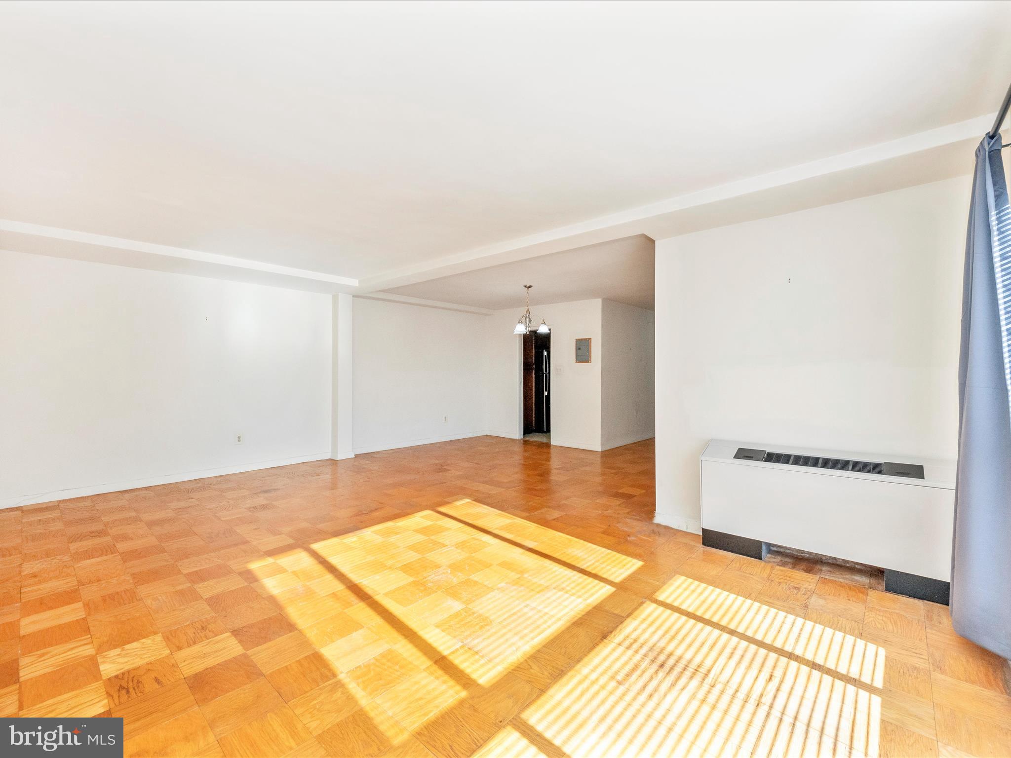 3900 Tunlaw Road Northwest, Unit 603 Washington, DC 20007 - Photo 13 of 61 Living Room