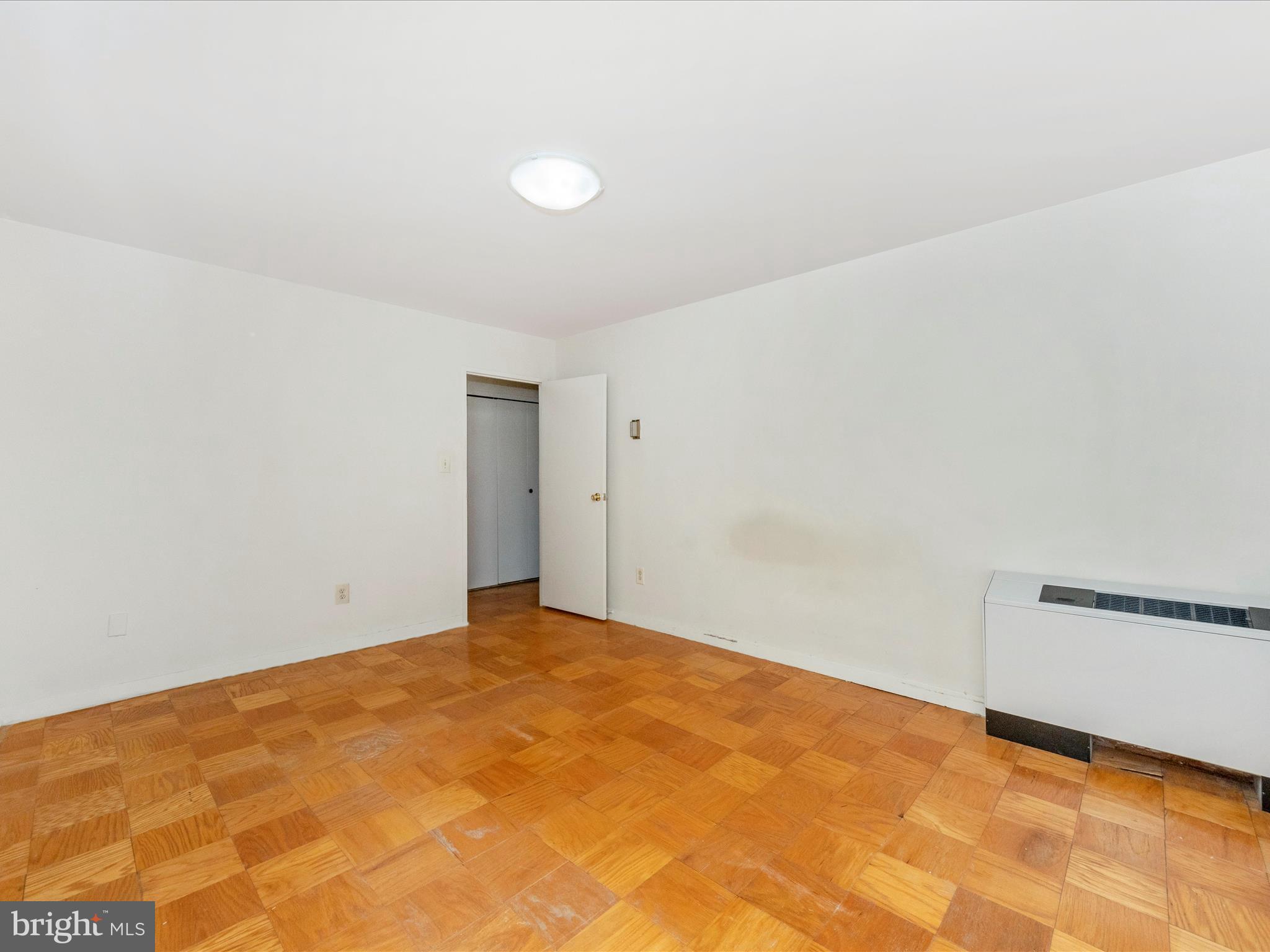3900 Tunlaw Road Northwest, Unit 603 Washington, DC 20007 - Photo 35 of 61 Bedroom 2