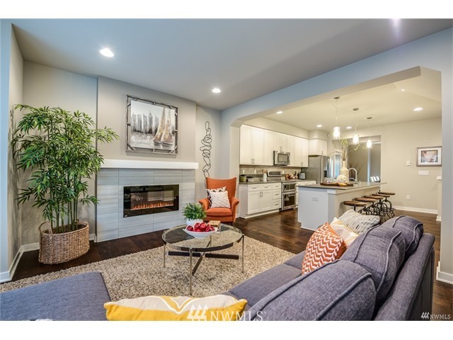 1325 Seattle Hill Road, Unit A1 Bothell, WA 98012 - Photo 3 of 7
