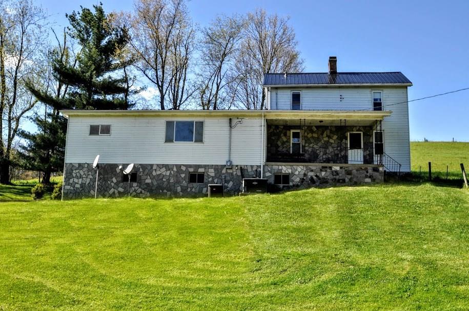 203 Boone Road Washington, PA 15301 - Photo 1 of 21