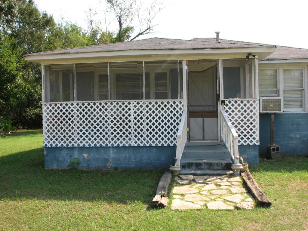 925 Eagle Road Sumter, SC 29154 - Photo 1 of 3