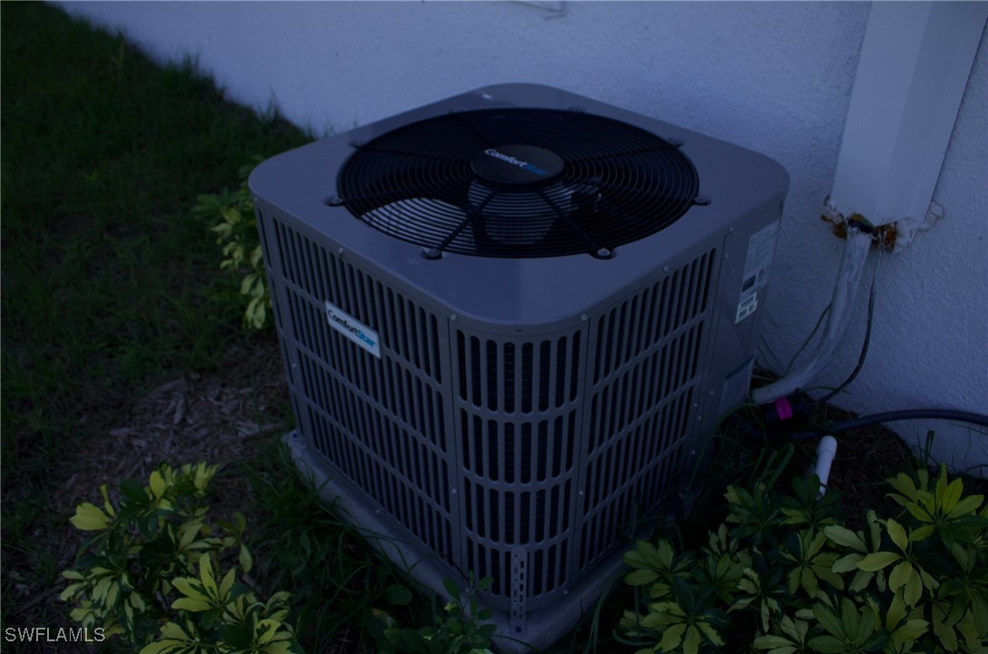 7016 Tide Circle LaBelle, FL 33935 - Photo 45 of 47 a view of balcony with wooden floor and a garden