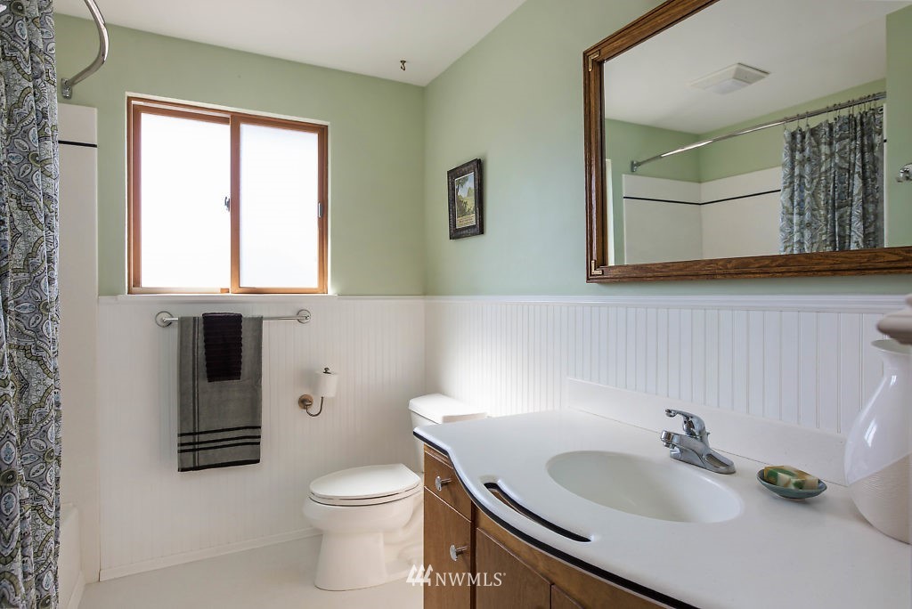 2344 Zylstra Road Oak Harbor, WA 98277 - Photo 14 of 25 Gallery Image 14