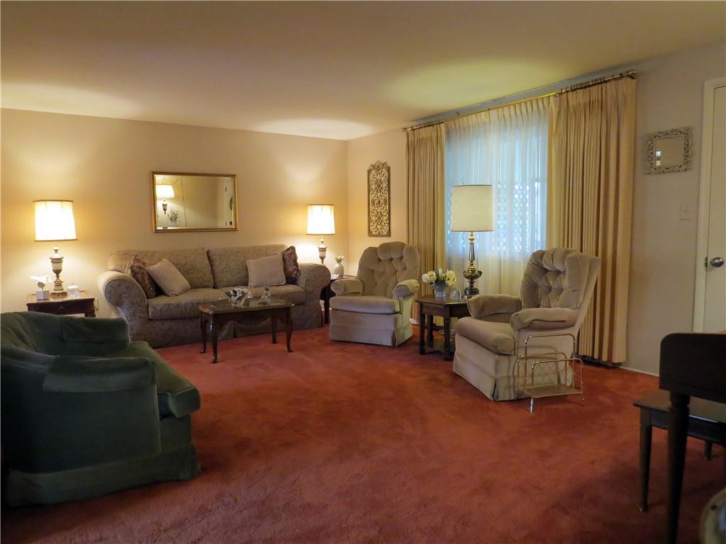 140 Williams Road Butler, PA 16001 - Photo 2 of 25 Gallery Image 2