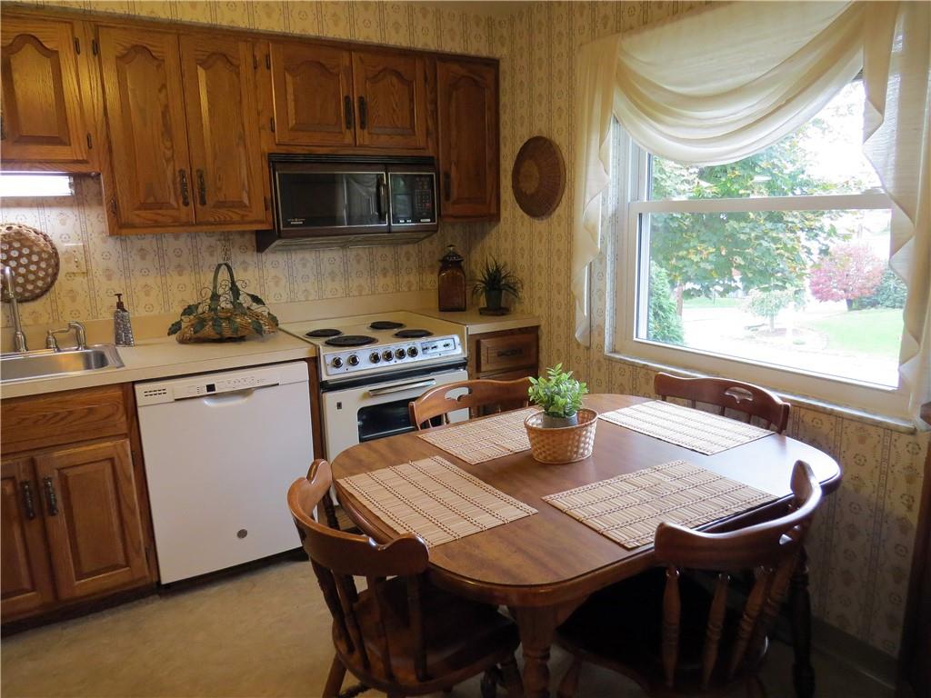 140 Williams Road Butler, PA 16001 - Photo 6 of 25 Gallery Image 6