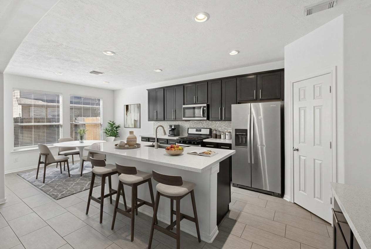 82 West Twinvale Loop Conroe, TX 77384 - Photo 13 of 34 Staged kitchen
