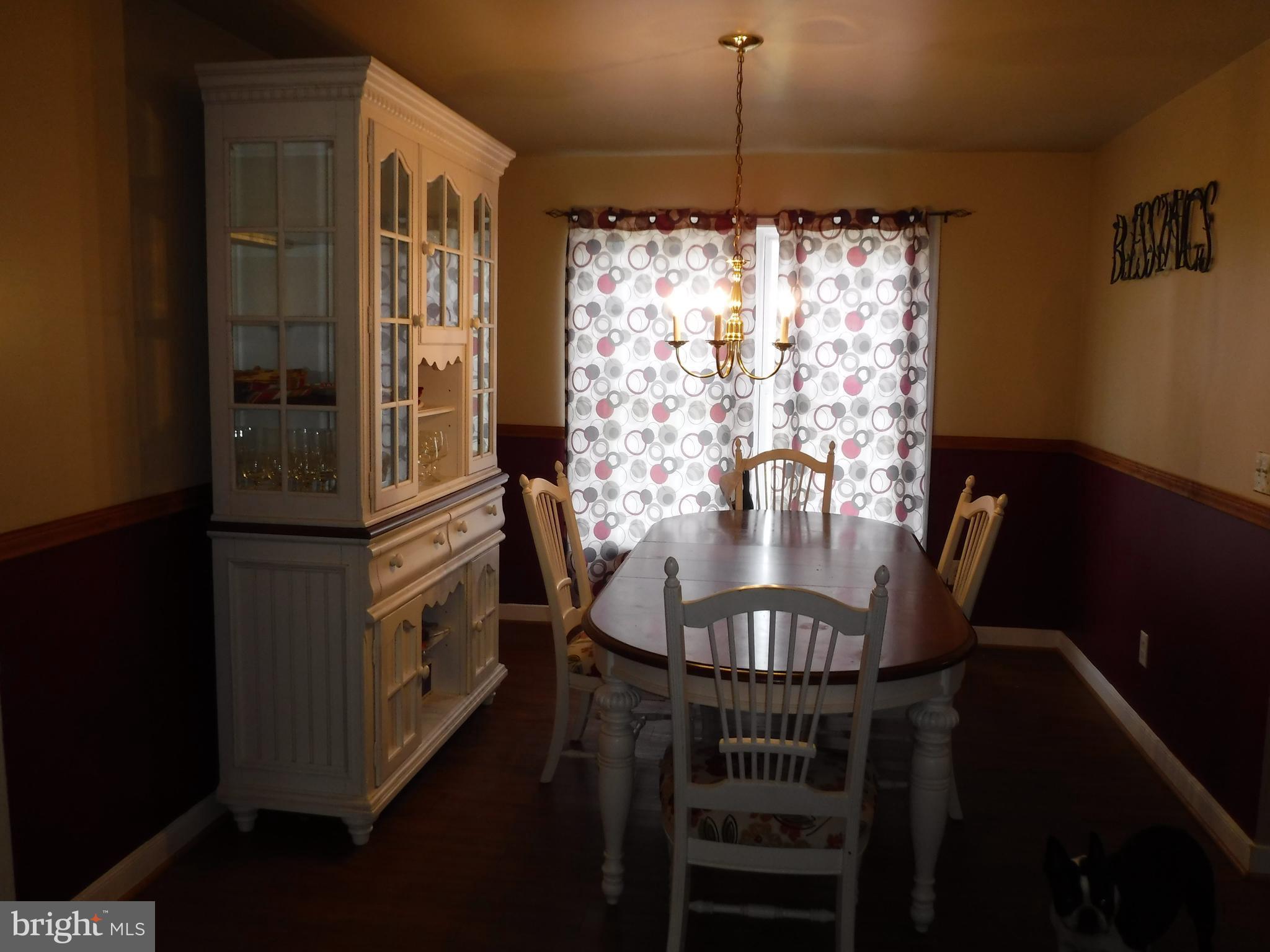 731 Hammonds Ferry Road Linthicum, MD 21090 - Photo 8 of 22 Dining Room