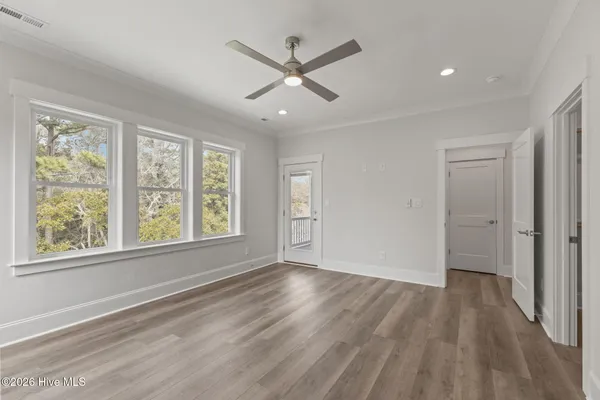 $1,374,900 | 122 Arthur Drive, Emerald Isle, NC 28594