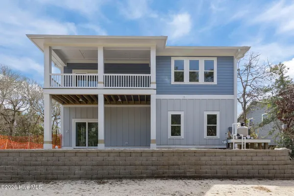 $1,374,900 | 122 Arthur Drive, Emerald Isle, NC 28594