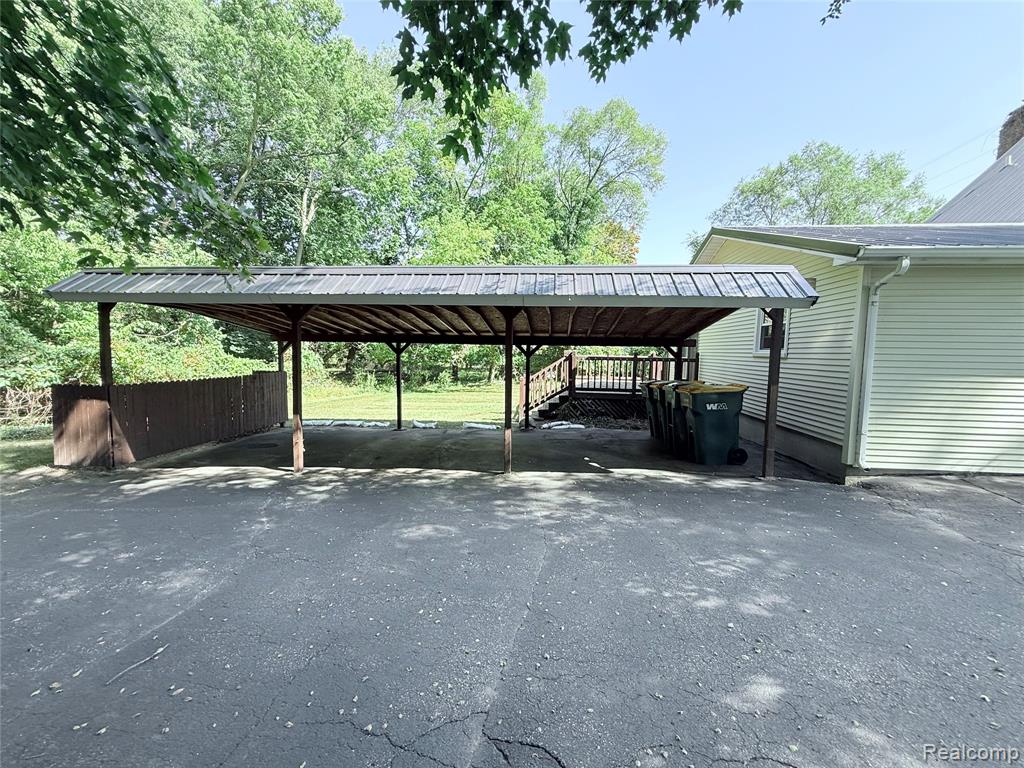 415 Coutant Street, Unit D Flushing, MI 48433 - Photo 5 of 18