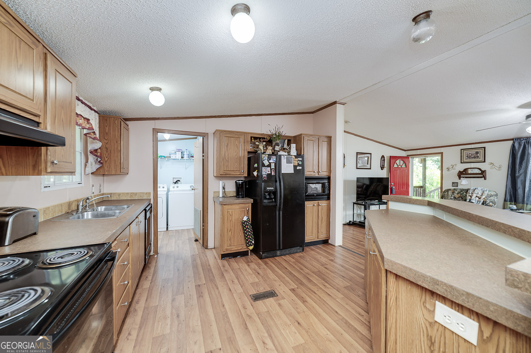 450 Lakeshore Drive Jackson, GA 30233 - Photo 16 of 33