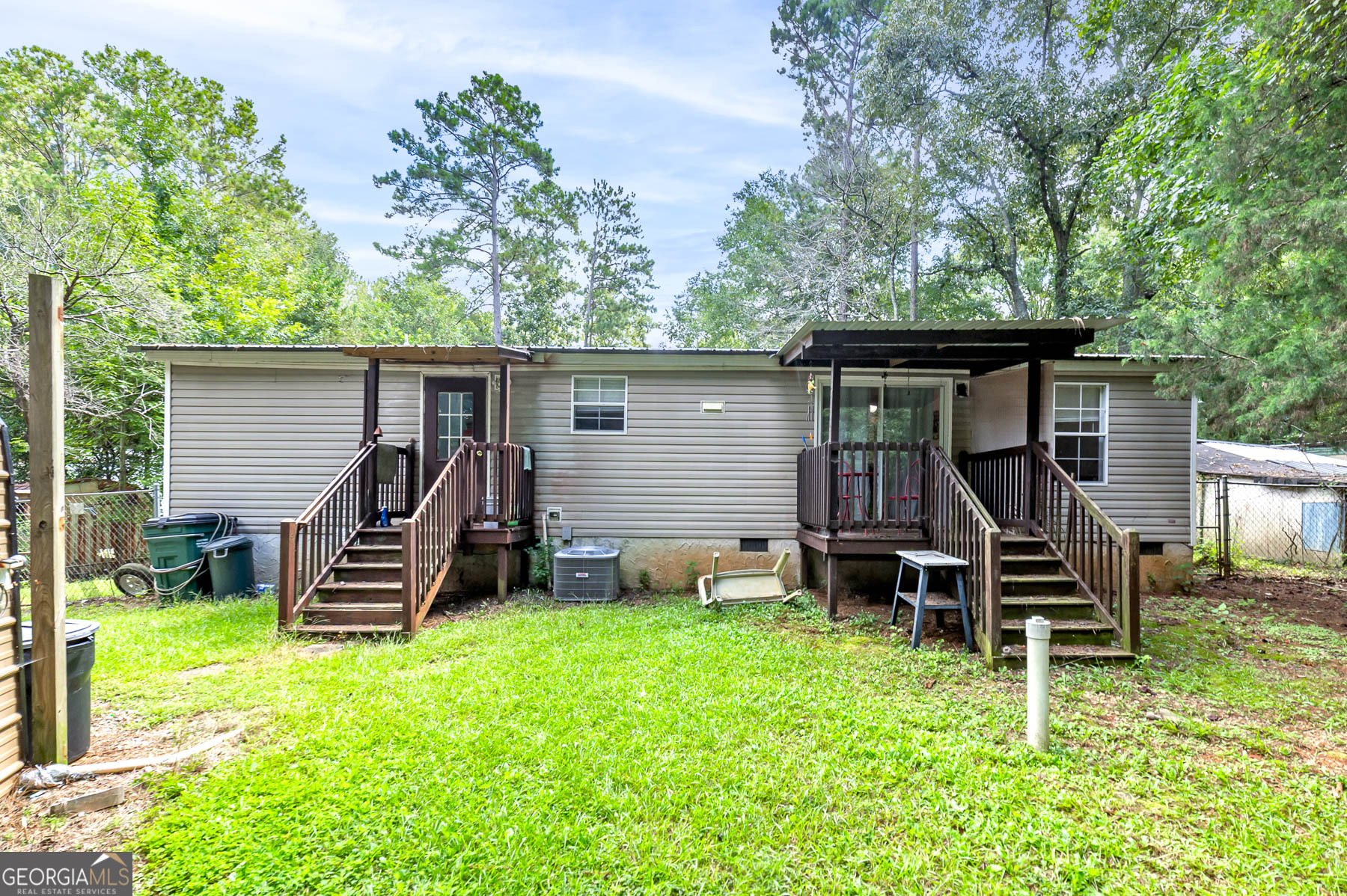 450 Lakeshore Drive Jackson, GA 30233 - Photo 5 of 33