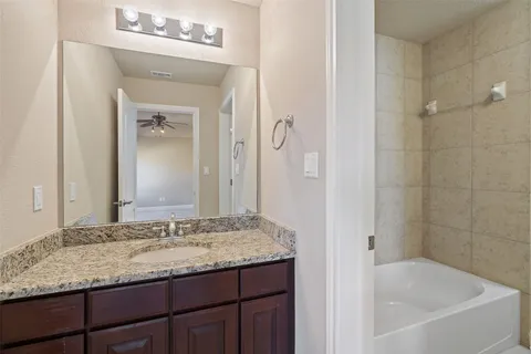 $1,445,000 | 2702 Lakehurst Road, Spicewood, TX 78669