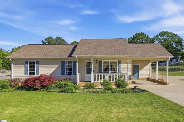 $369,900 | 290 Dickson Road, Campobello, SC 29322