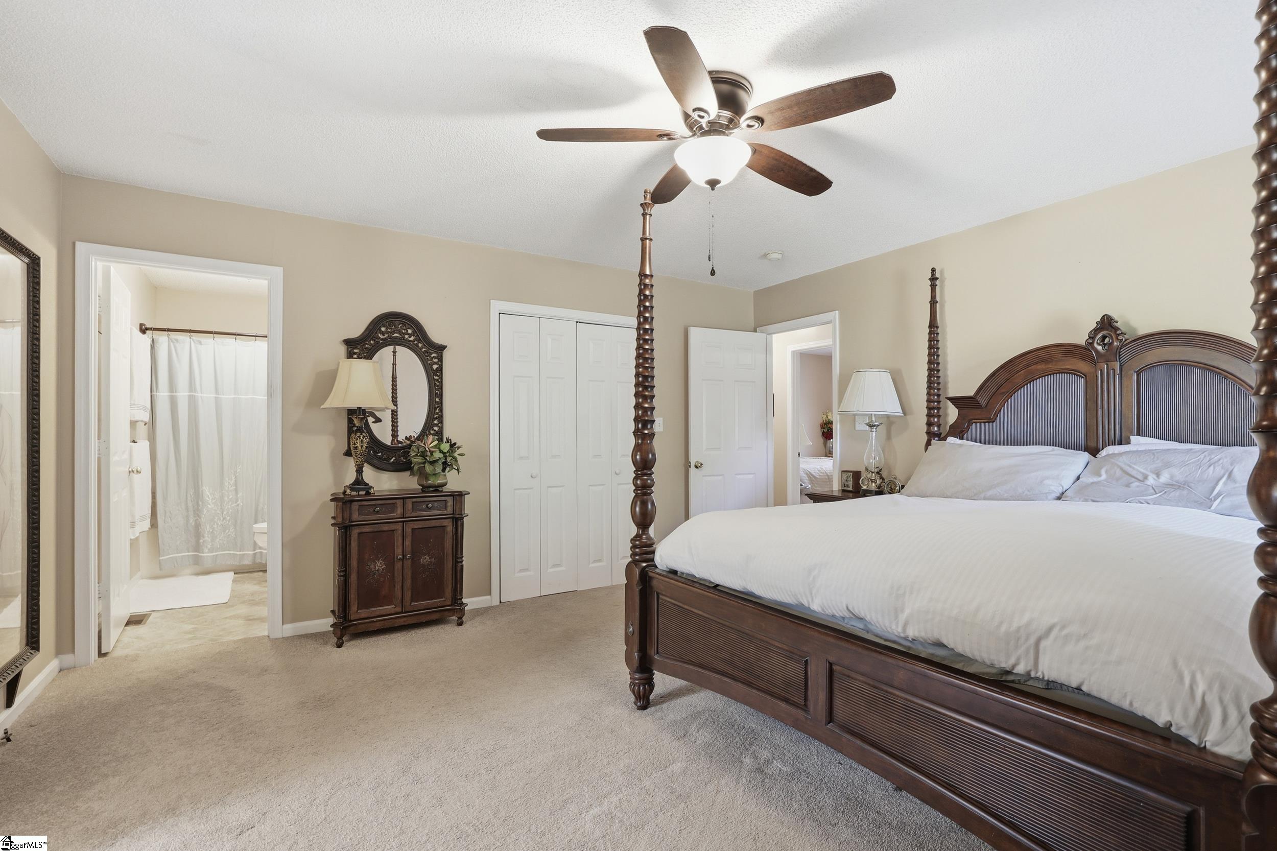 290 Dickson Road Campobello, SC 29322 - Photo 12 of 28