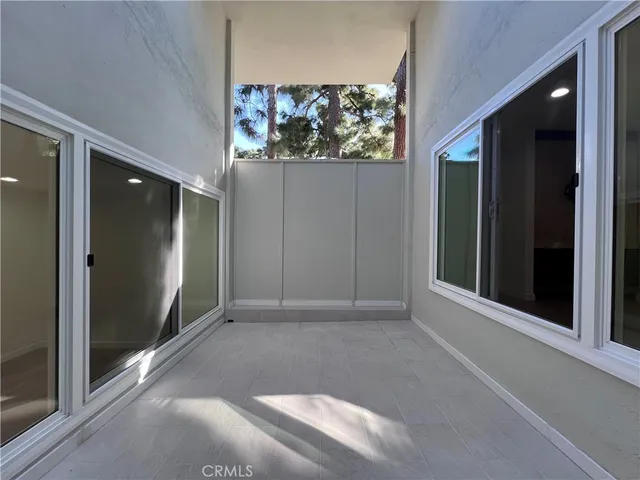 $1,450,000 | 4745 La Villa Marina, Unit J, Marina del Rey, CA 90292