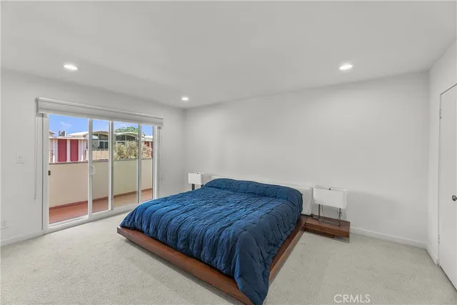 $1,450,000 | 4745 La Villa Marina, Unit J, Marina del Rey, CA 90292
