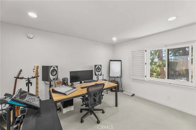 $1,450,000 | 4745 La Villa Marina, Unit J, Marina del Rey, CA 90292