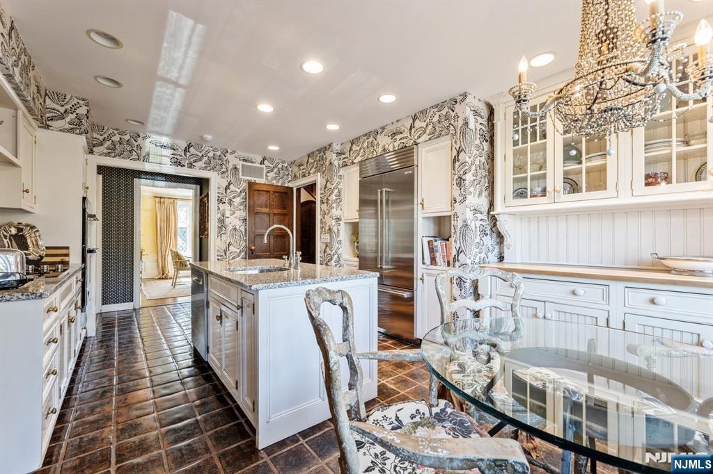 5 Beechtree Lane Essex Fells, NJ 07021 - Photo 15 of 45