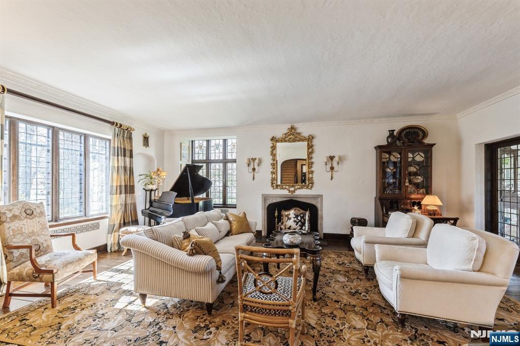 5 Beechtree Lane Essex Fells, NJ 07021 - Photo 9 of 45