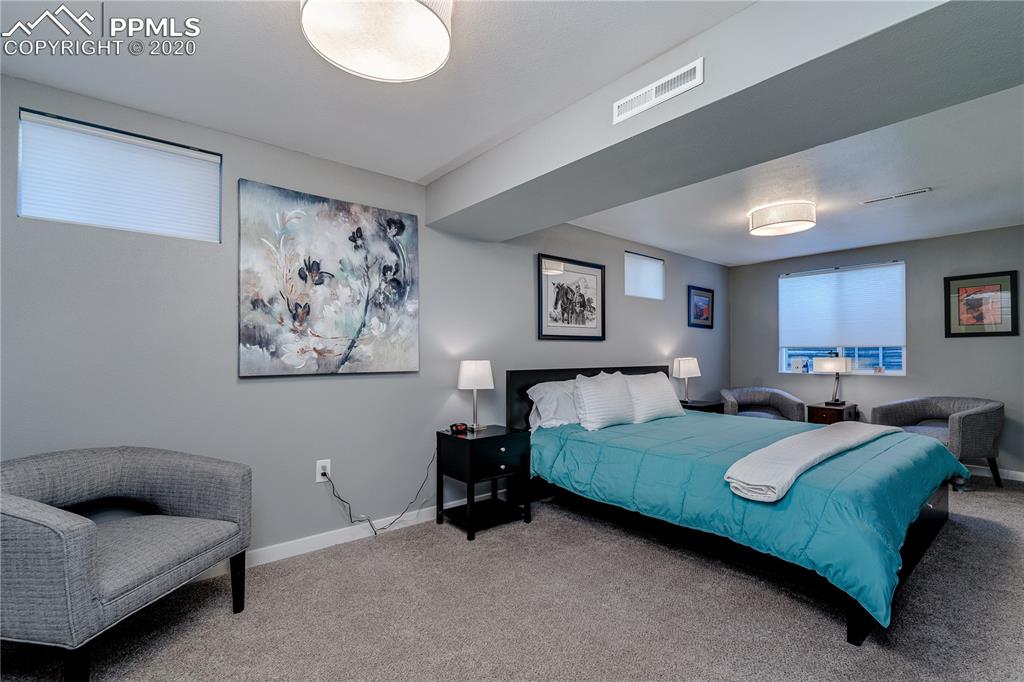 1014 Alexander Road Colorado Springs, CO 80909 - Photo 34 of 44