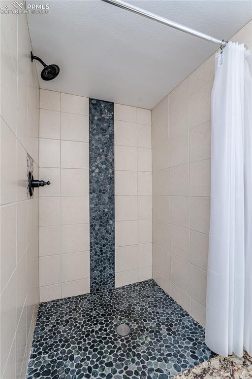 1014 Alexander Road Colorado Springs, CO 80909 - Photo 40 of 44