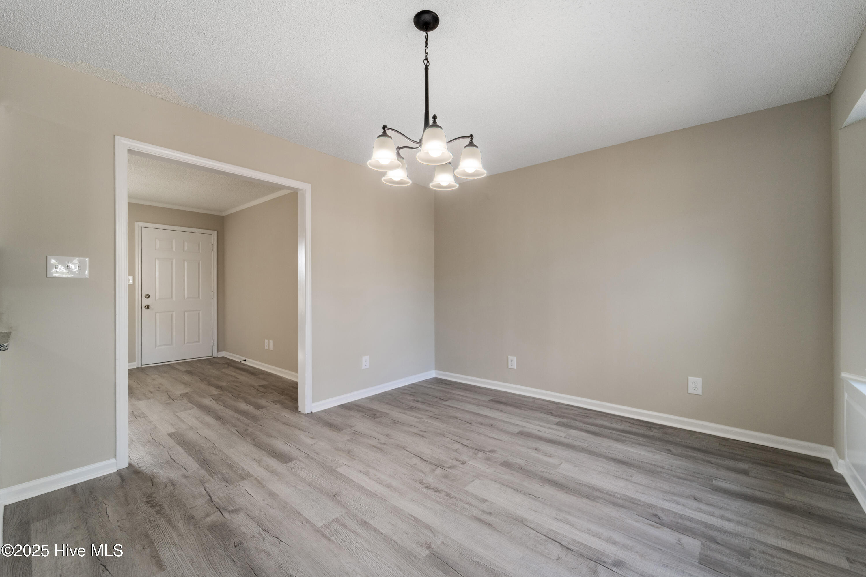 110 Albemarle Road Wilmington, NC 28405 - Photo 10 of 35 DSC05983