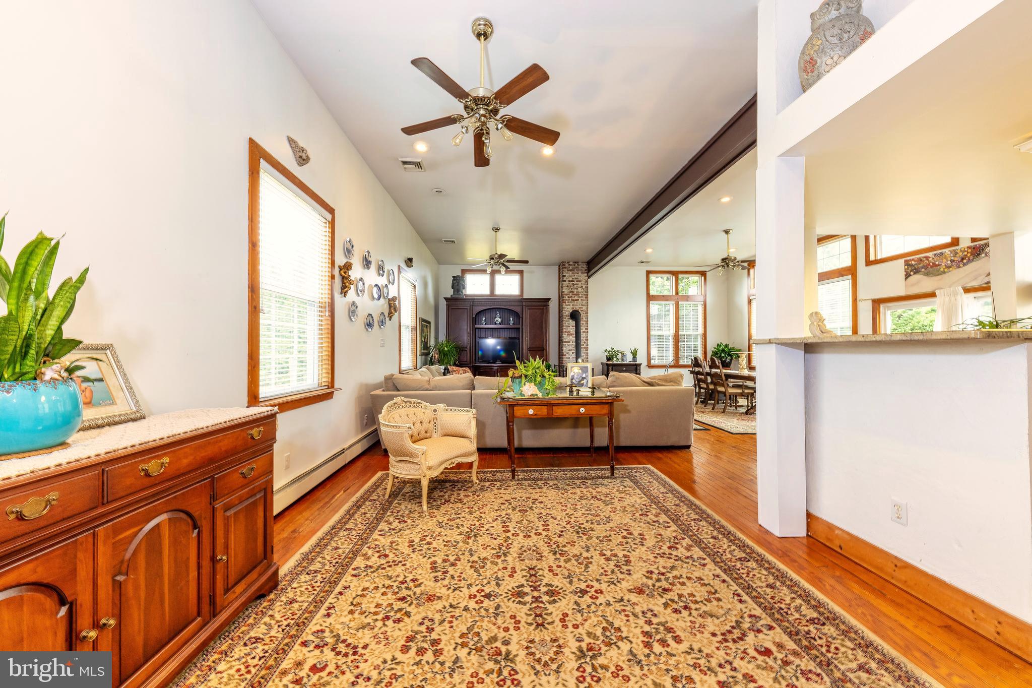 17 Pointers Auburn Road Swedesboro, NJ 08085 - Photo 3 of 38 Gallery Image 3
