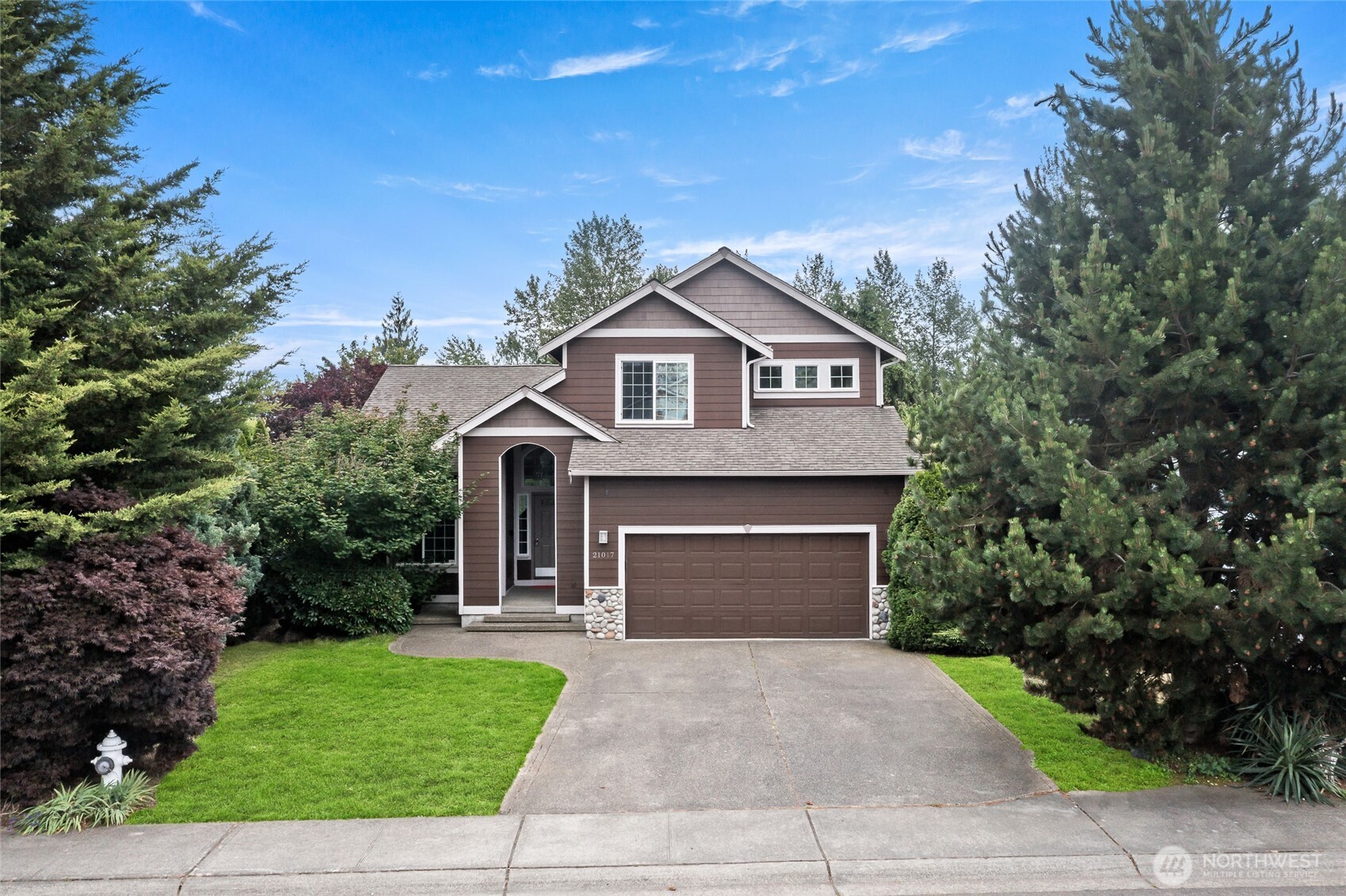 21017 Springhaven Way East Bonney Lake, WA 98391 - Photo 2 of 40