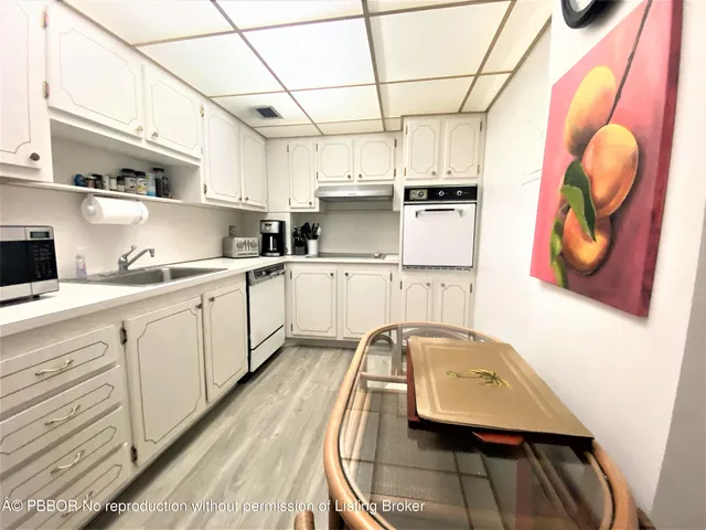 $2,900 | 3450 South Ocean Boulevard, Unit 328, Palm Beach, FL 33480