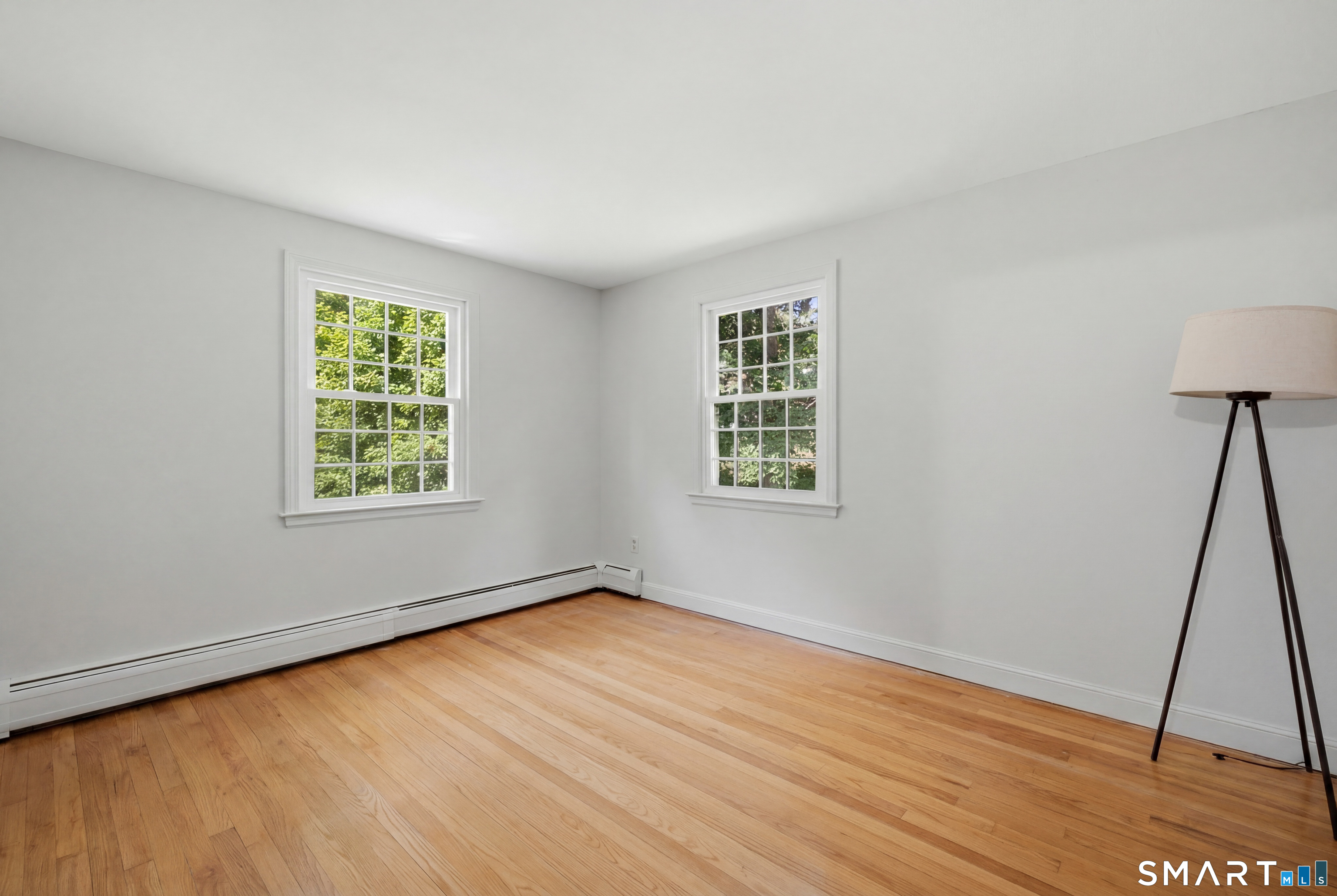 47 Westledge Road Simsbury, CT 06092 - Photo 22 of 38 Second bedroom.