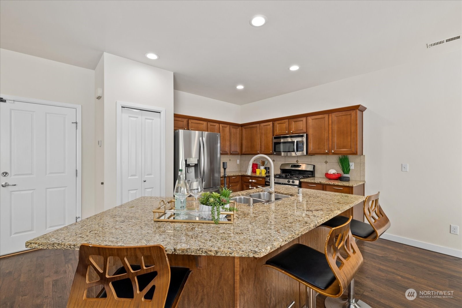 14013 5th Place West Everett, WA 98208 - Photo 13 of 37