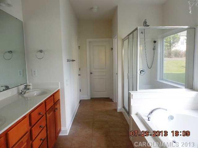 9514 Ridgeforest Drive Charlotte, NC 28277 - Photo 9 of 16