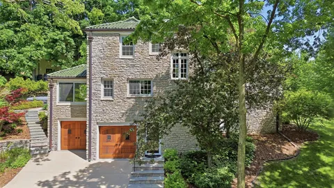 $1,195,000 | 412 West Minnehaha Parkway, Minneapolis, MN 55419