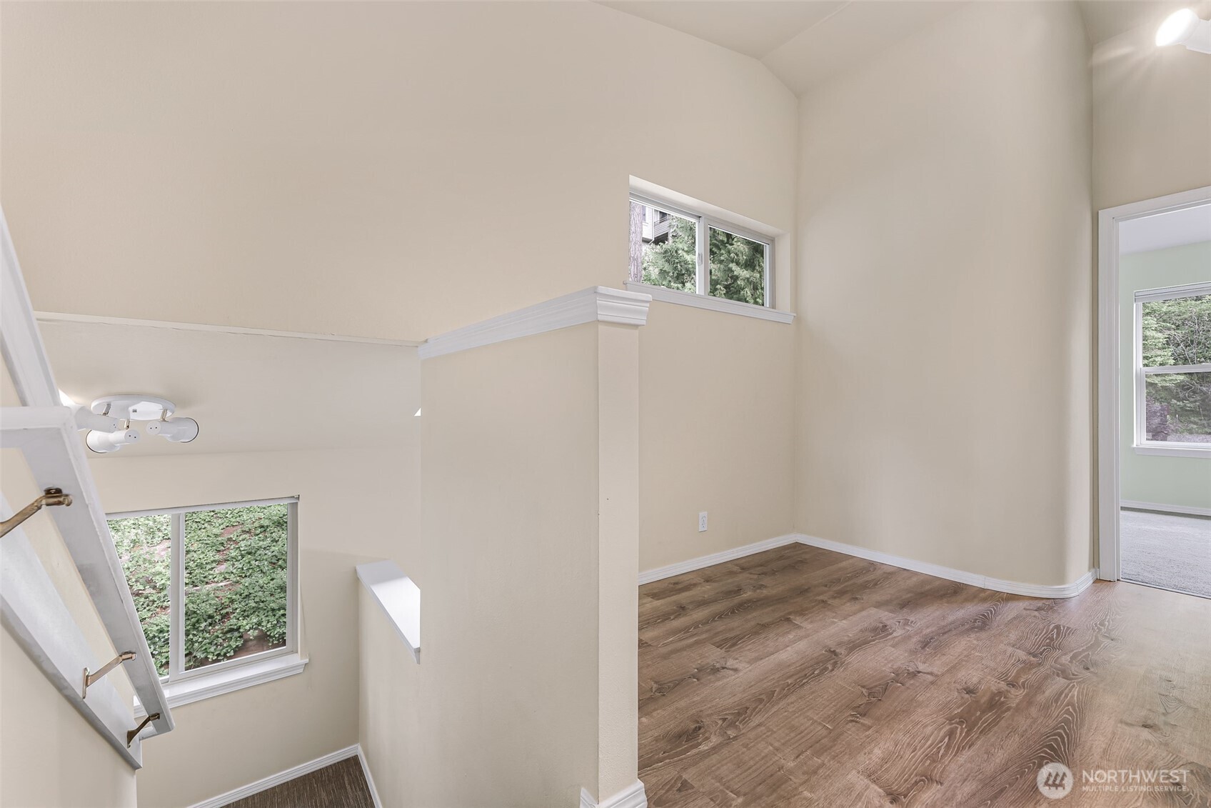 816 20th Street, Unit 100 Bellingham, WA 98225 - Photo 20 of 39