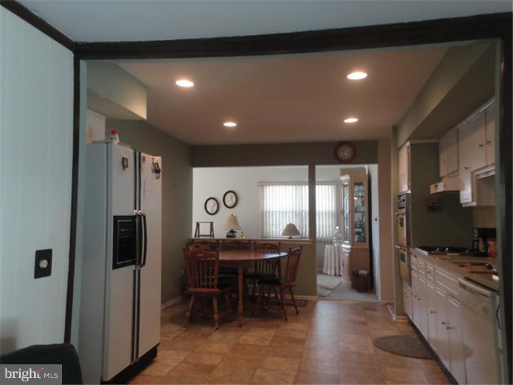 151 Hempstead Road Hamilton, NJ 08610 - Photo 3 of 8 Kitchen