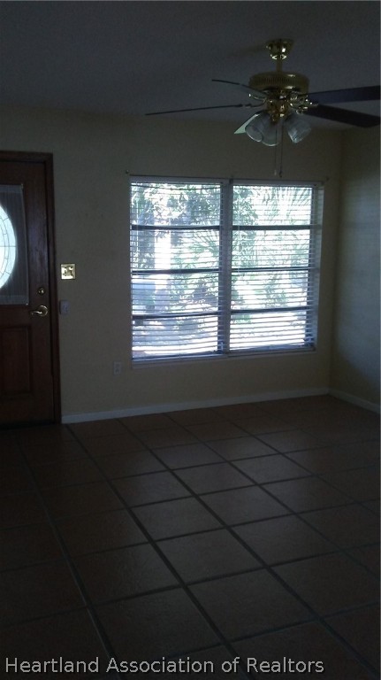 113 Lakeside Road Sebring, FL 33870 - Photo 4 of 21 Gallery Image 4