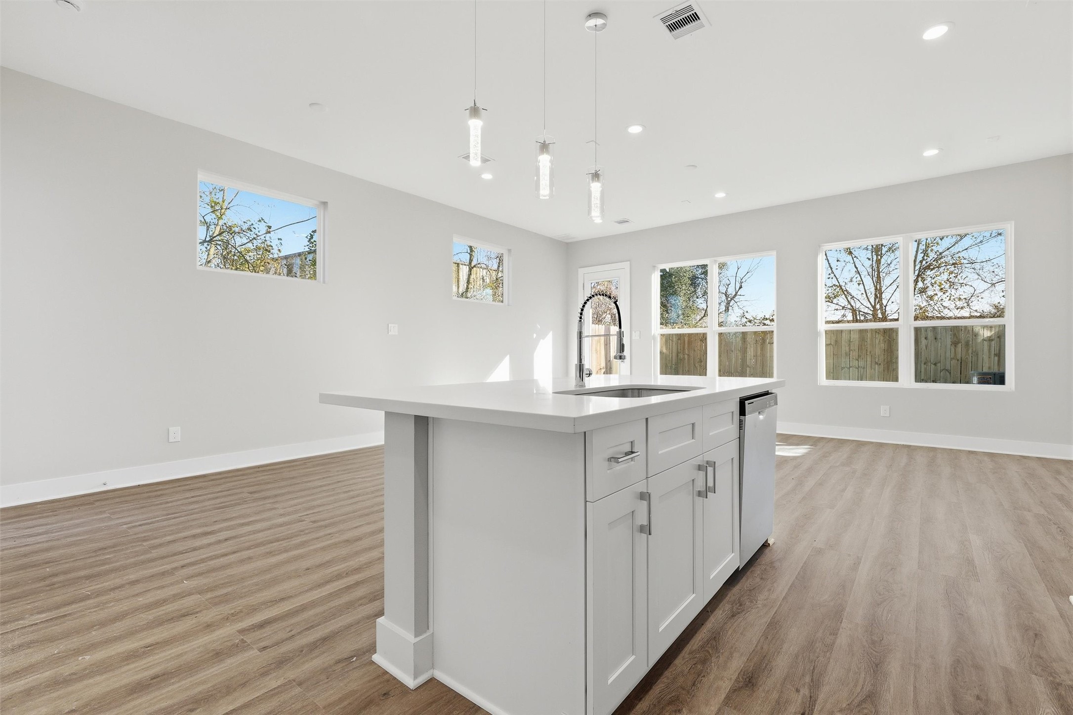 8014 Huntington Springs Lane Houston, TX 77093 - Photo 21 of 50