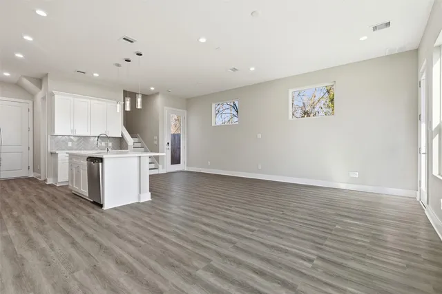 $2,725 | 8014 Huntington Springs Lane, Houston, TX 77093