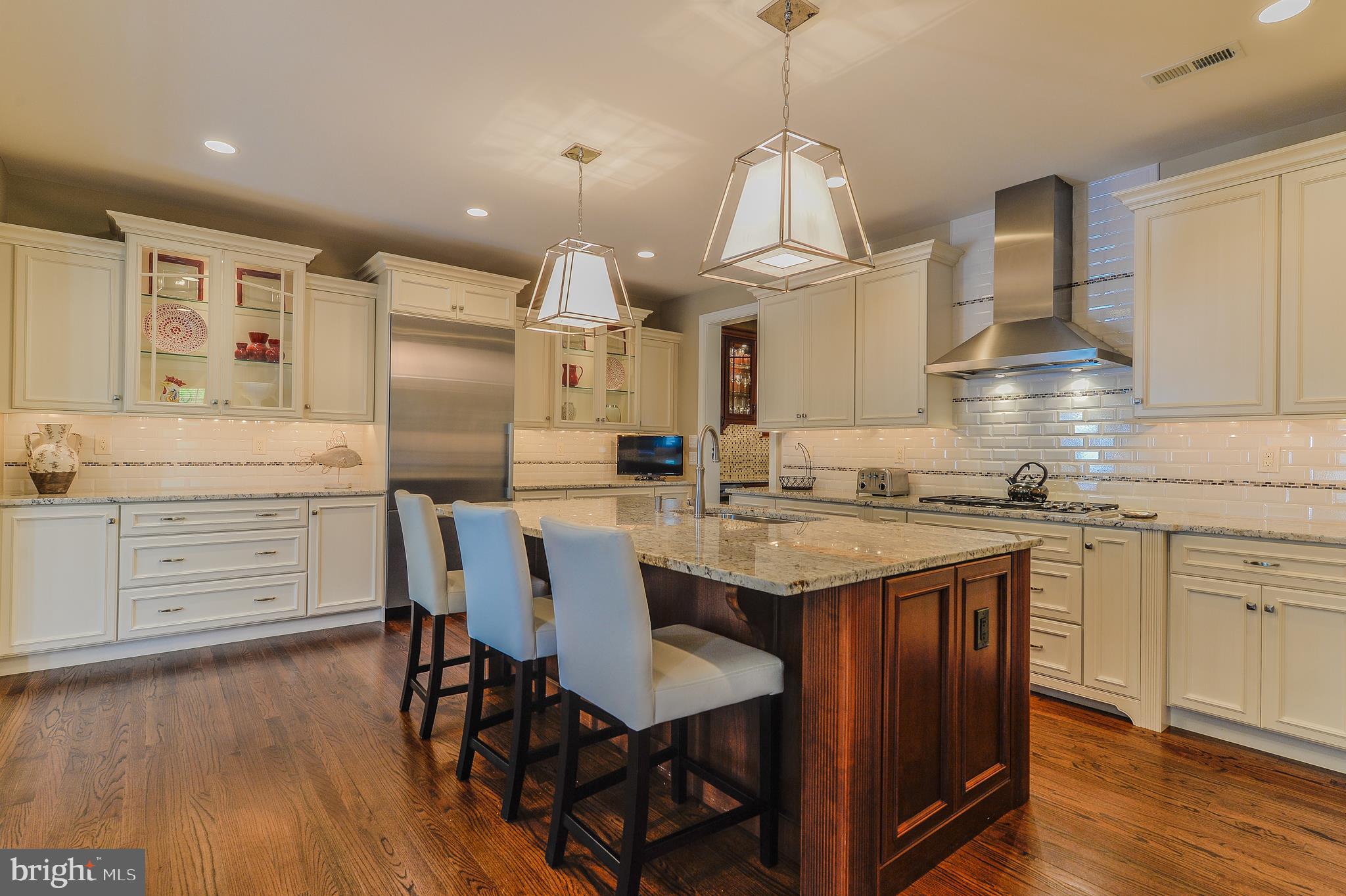 237 Valley Ridge Road Haverford, PA 19041 - Photo 5 of 39