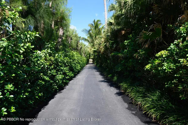 $13,500 | 170 North Ocean Boulevard, Unit 412, Palm Beach, FL 33480