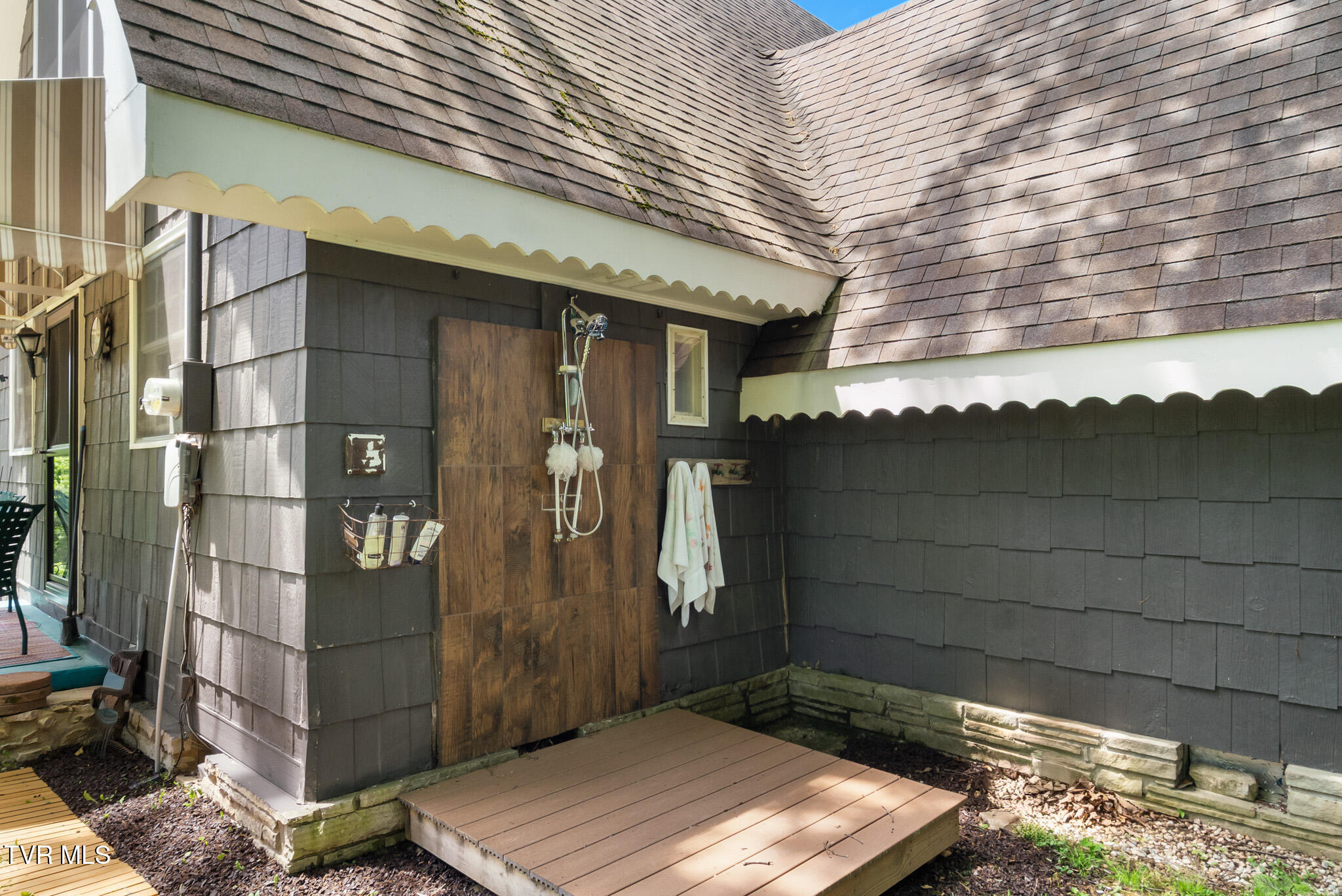 929 Noah Snyder Road Mountain City, TN 37683 - Photo 41 of 46 DSC08067