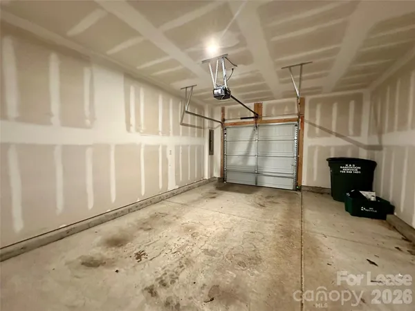 $2,295 | 5013 Sovereignty Court, Charlotte, NC 28205