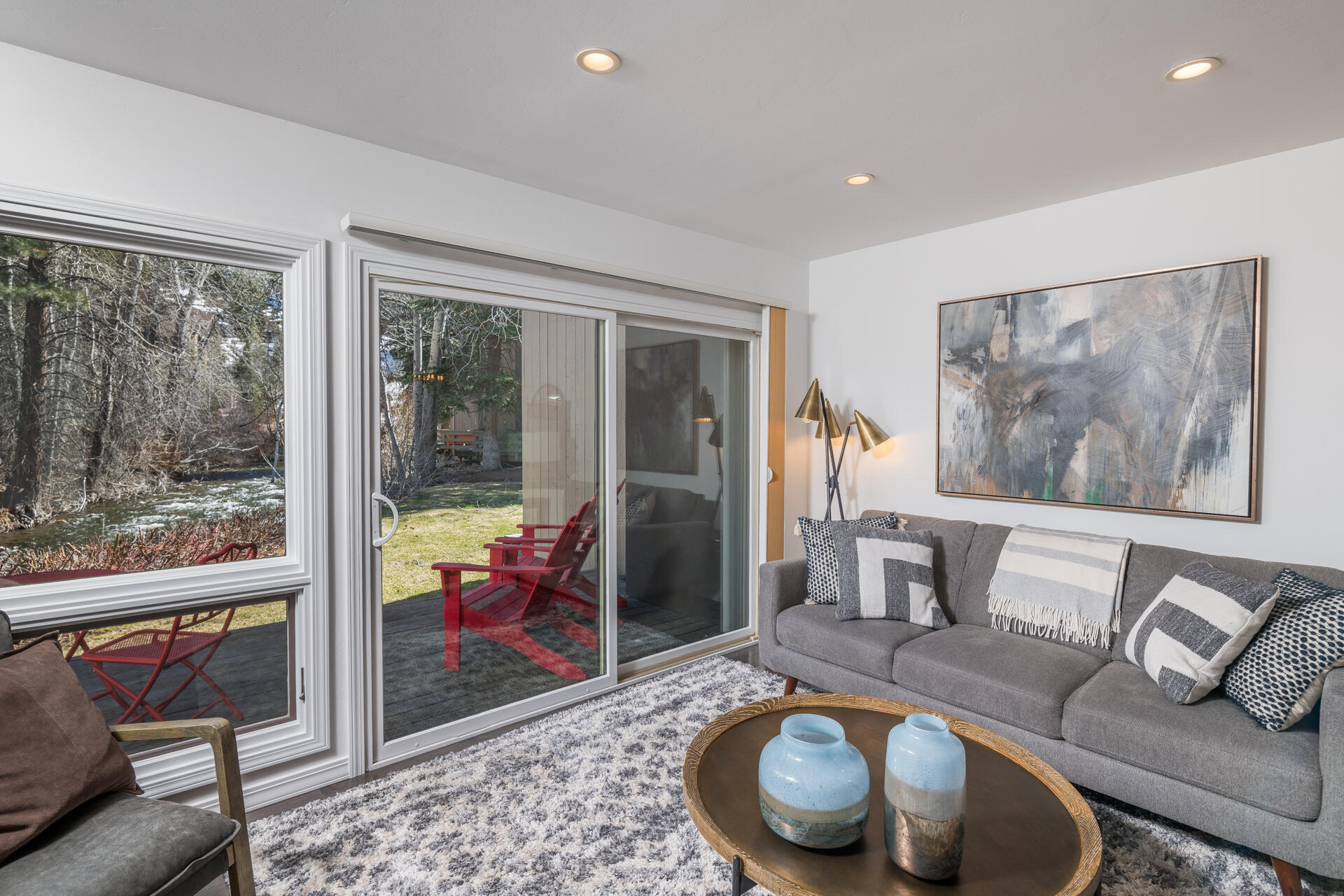 119 Picabo Street, Unit E3 Ketchum, ID 83340 - Photo 7 of 23 Offered beautifully furnished