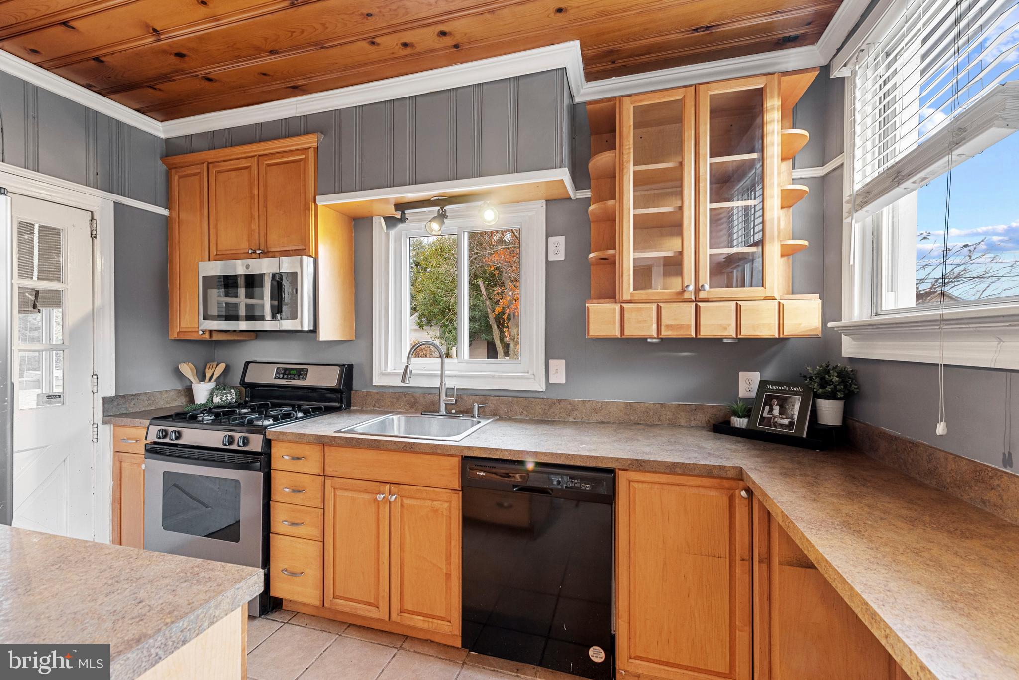 5507 Plymouth Road Baltimore, MD 21214 - Photo 12 of 54 Gallery Image 12